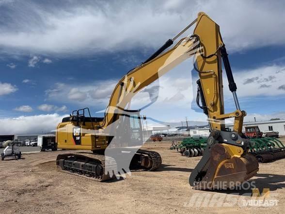 CAT 330FL Гусеничні екскаватори