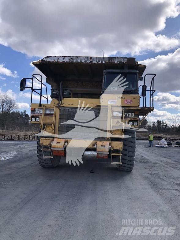 CAT 773D Зчленовані самоскиди
