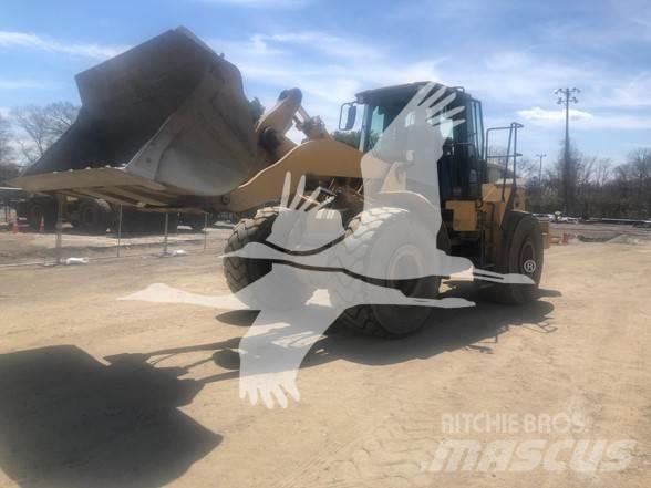 CAT 966G Фронтальні навантажувачі