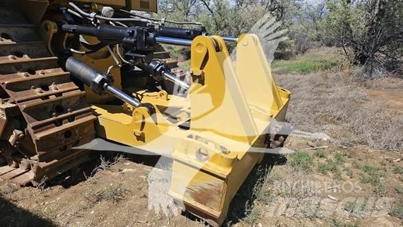 CAT D9T Гусеничні бульдозери