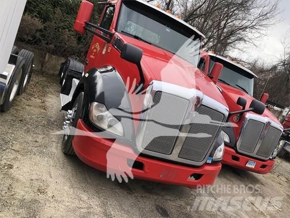Kenworth T680 Тягачі