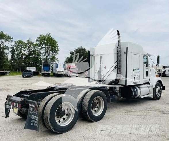 Kenworth T800 Тягачі