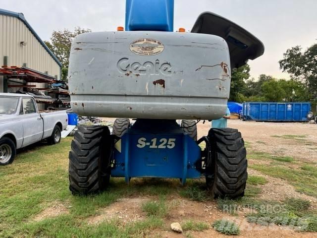 Genie S 125 Телескопічні підйомники