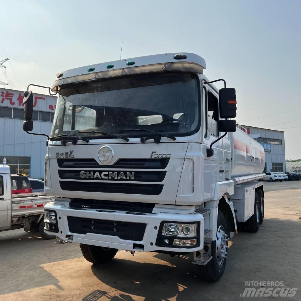 Shacman F3000 6X4 Поливальні машини