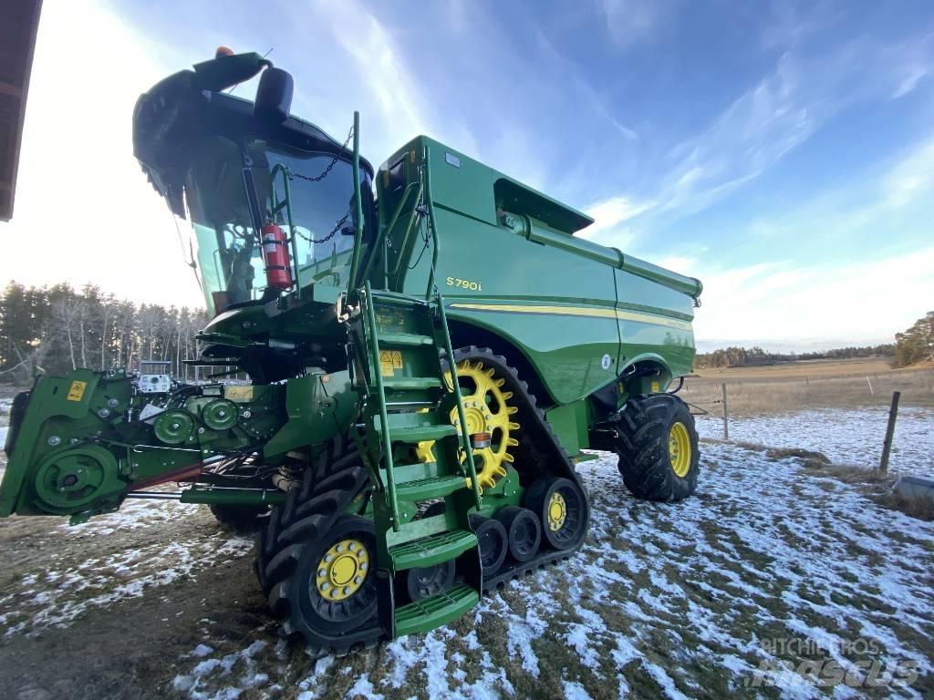 John Deere S790i Зернозбиральні комбайни