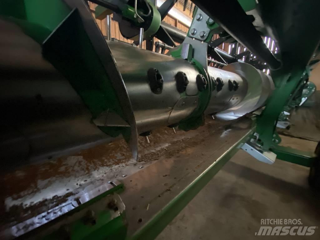 John Deere S790i Зернозбиральні комбайни