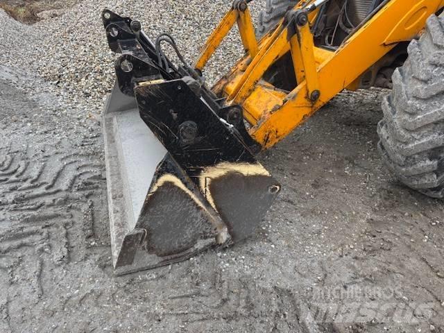 JCB 4 CX Екскаватори-навантажувачі