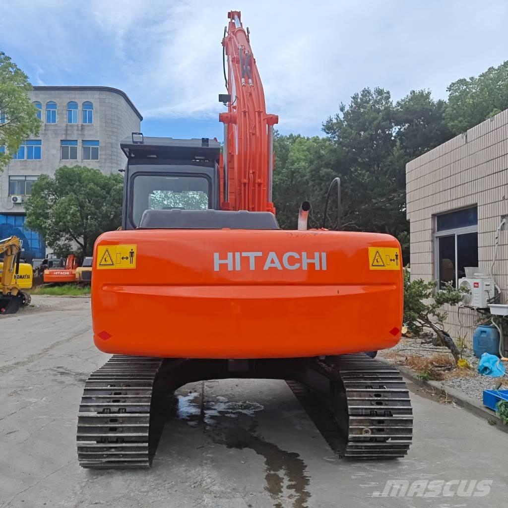 Hitachi ZX 120 Гусеничні екскаватори