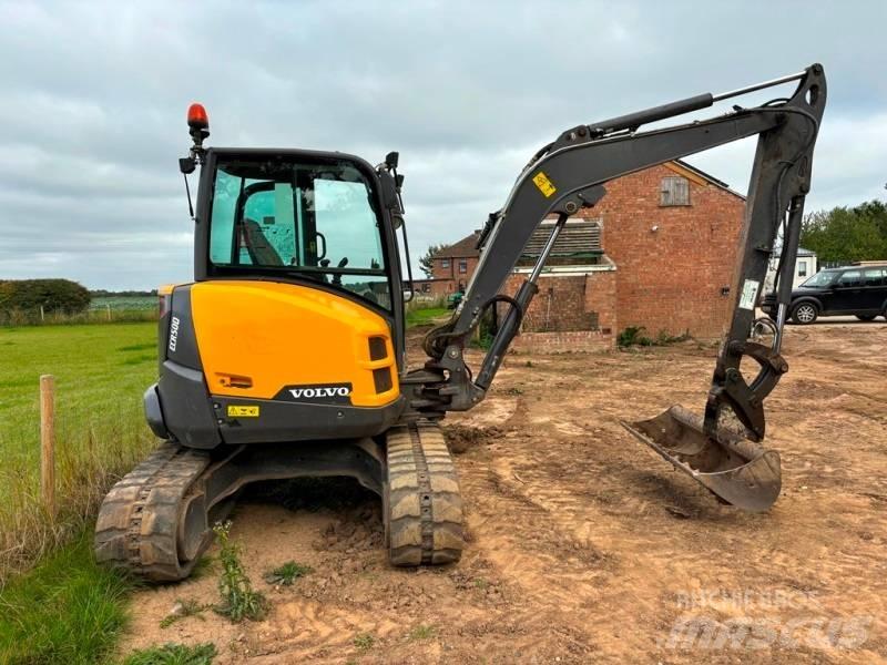 Volvo EC 50 D Міні-екскаватори < 7т