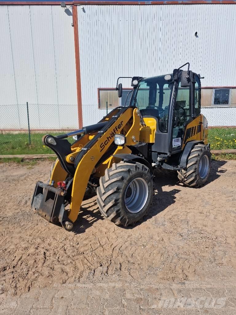 Schäffer 4670Z Фронтальні навантажувачі