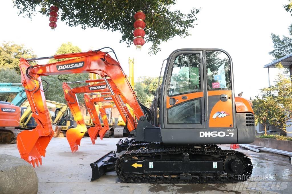 Doosan DH 60-7 Міні-екскаватори < 7т