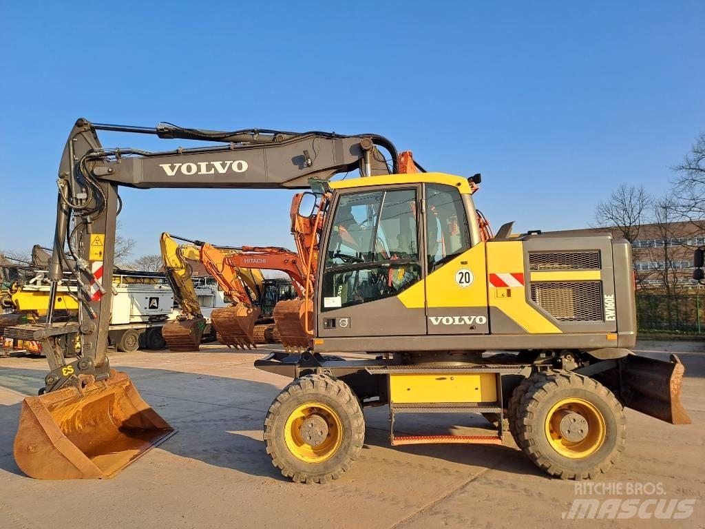 Volvo EW160E Колісні екскаватори