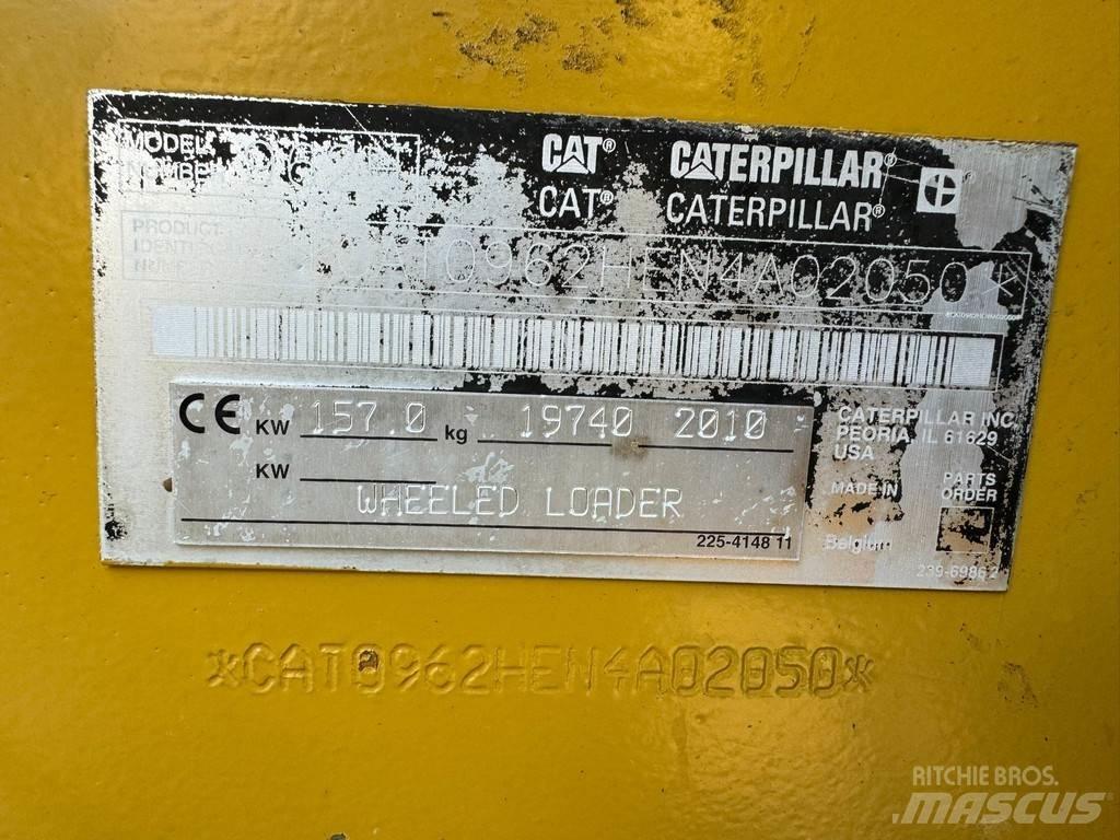 CAT 962H Фронтальні навантажувачі