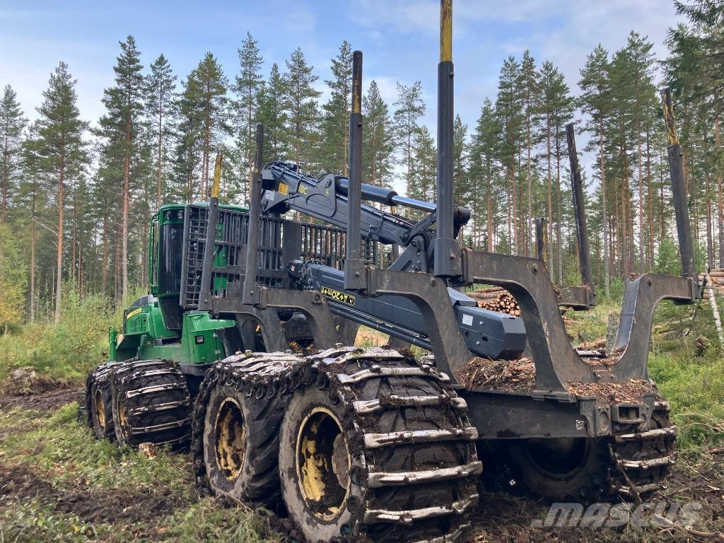 John Deere 1210G Форвардери