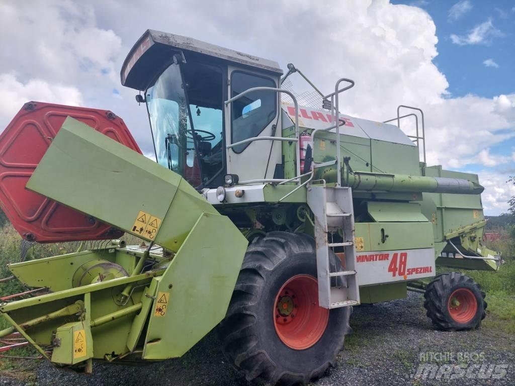 CLAAS 48 Spezial Зернозбиральні комбайни