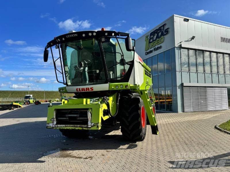 CLAAS LEXION 740 Зернозбиральні комбайни