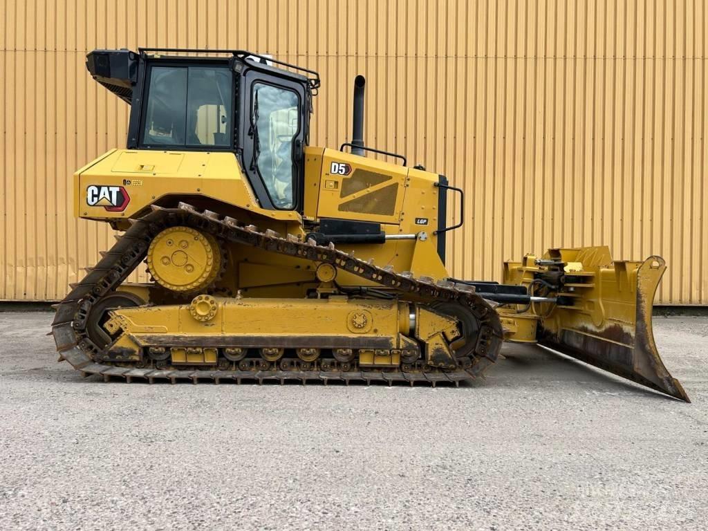 CAT D 5 LGP Гусеничні бульдозери