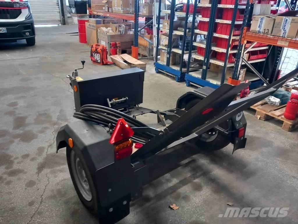 Mecalac MBR 71 Трамбувальники