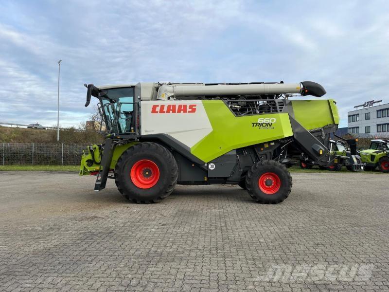 CLAAS TRION 660 Зернозбиральні комбайни