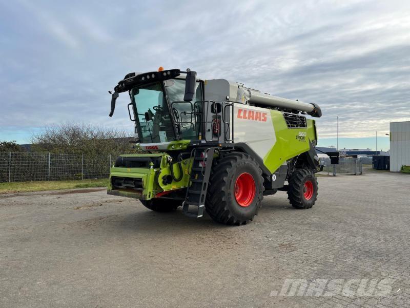 CLAAS TRION 660 Зернозбиральні комбайни