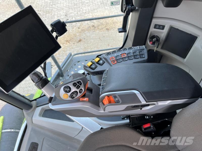 CLAAS TRION 660 Зернозбиральні комбайни