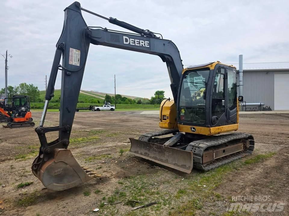 DEERE 75D Гусеничні екскаватори