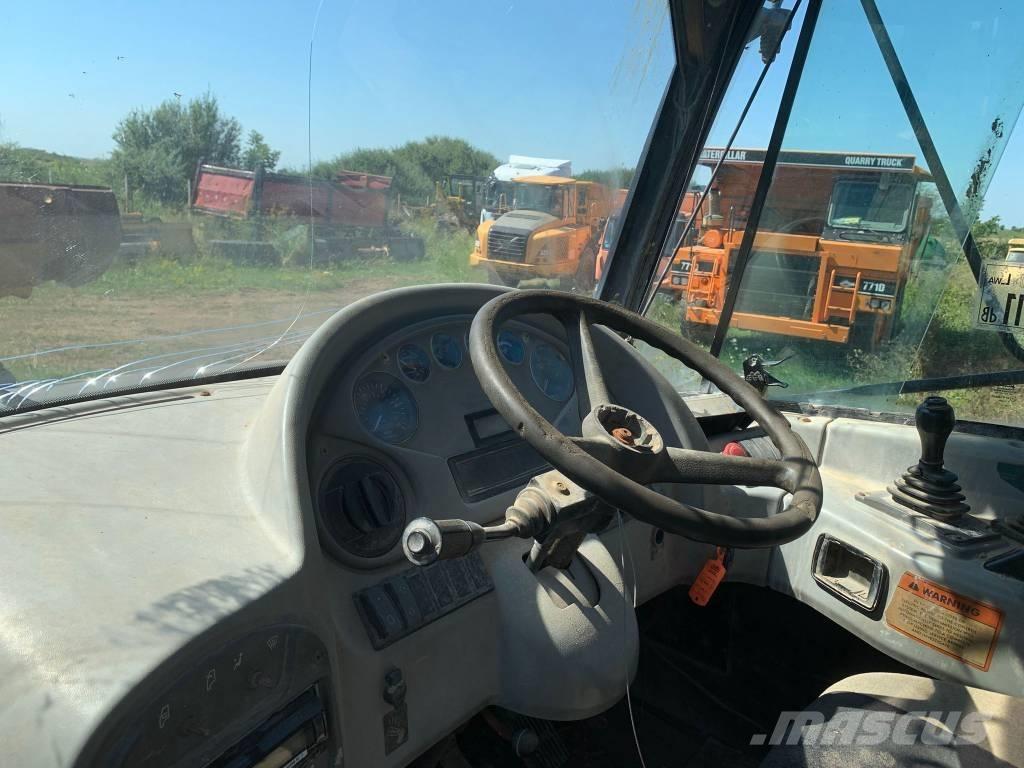 Terex TA 27 Зчленовані самоскиди