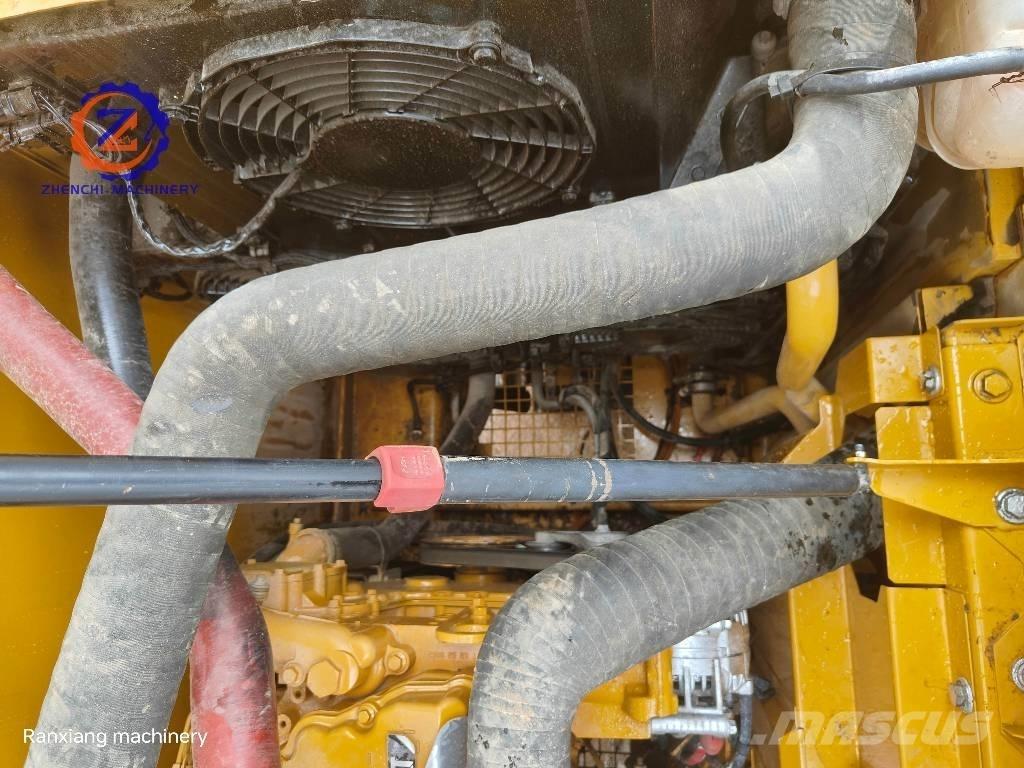 CAT 320 GC Гусеничні екскаватори