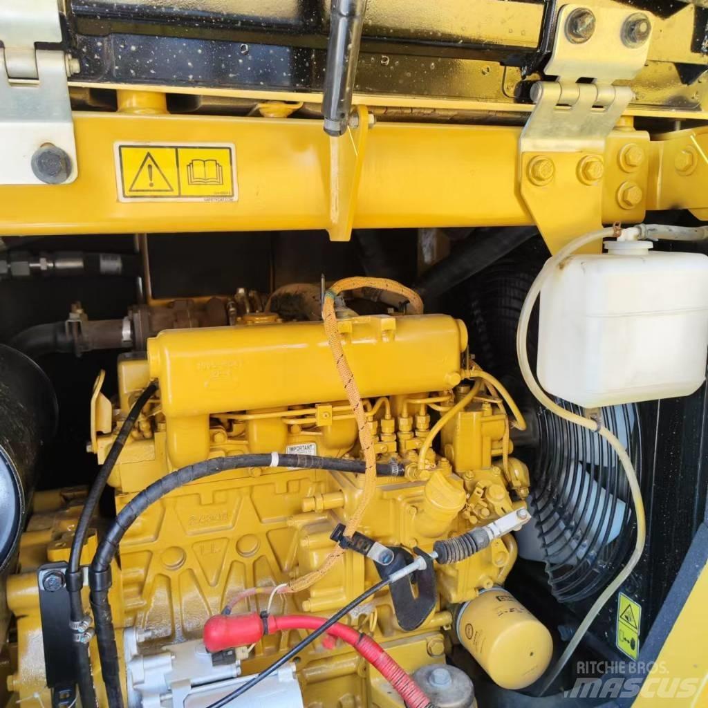 CAT 306 Гусеничні екскаватори