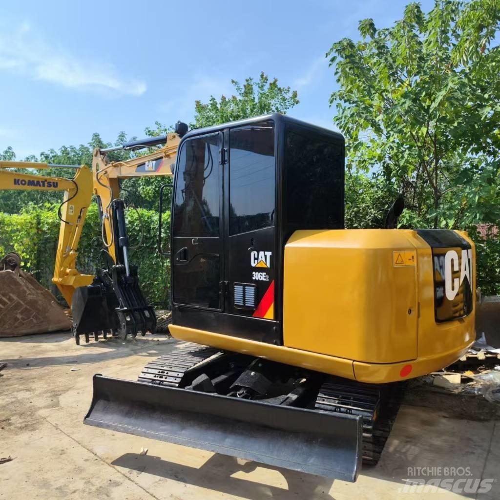 CAT 306 Гусеничні екскаватори