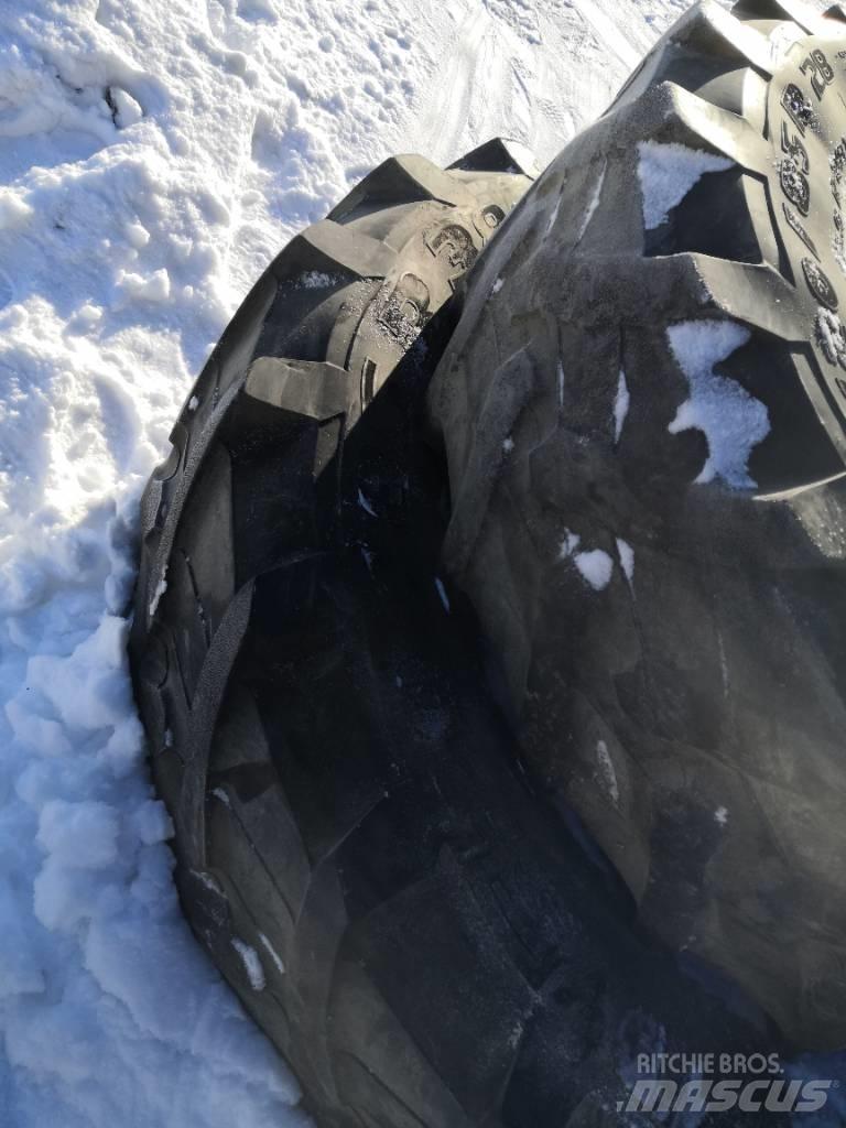 Pirelli 420/85R28 Колеса