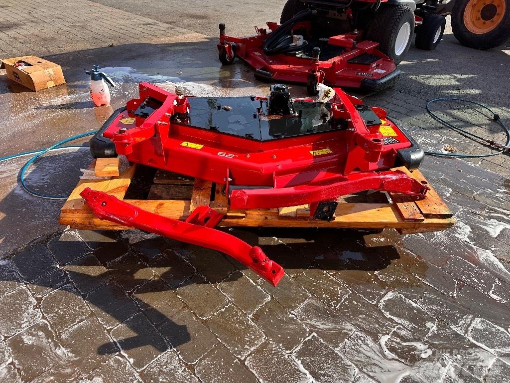 Toro 3280 Самохідні газонокосарки