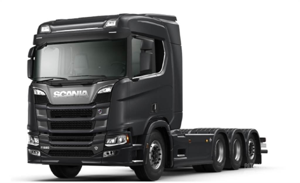 Scania R590 8x4 Вантажівки з гаковим підйомом
