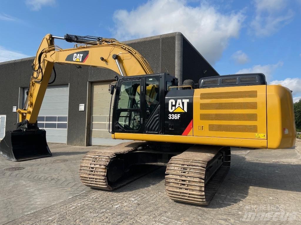 CAT 336F Гусеничні екскаватори