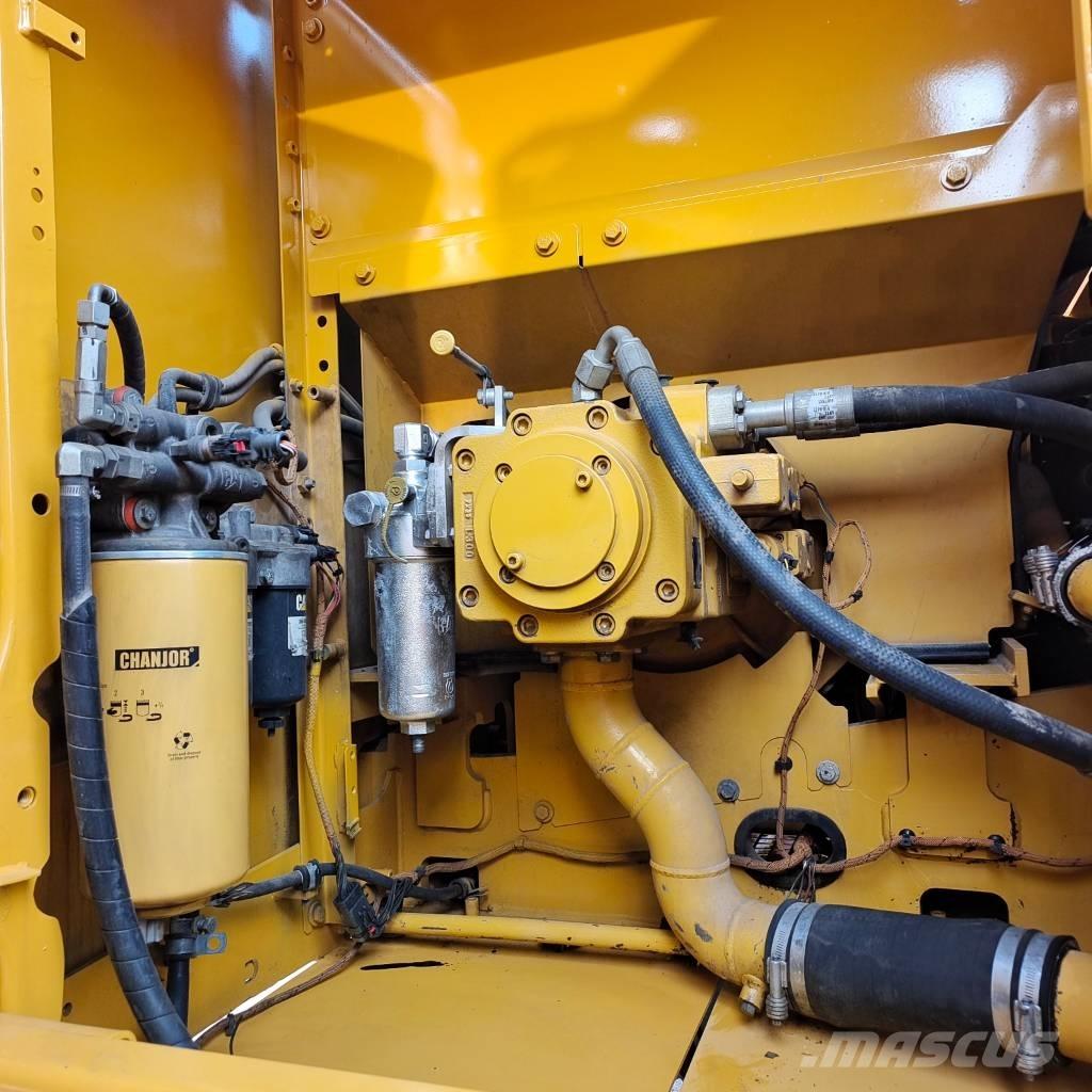 CAT 320 GC Гусеничні екскаватори