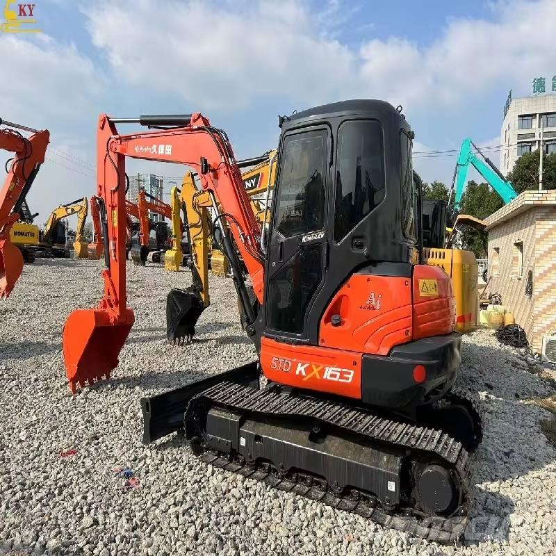 Kubota 163 Гусеничні екскаватори