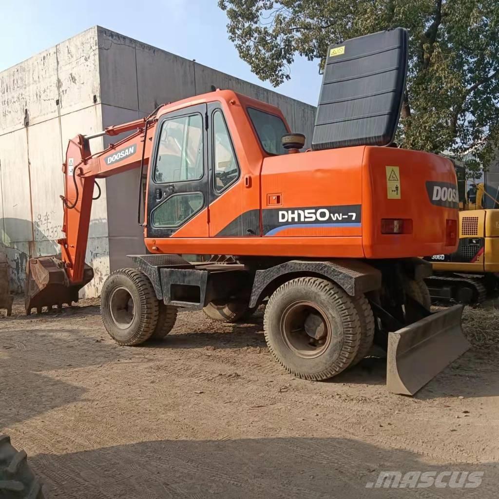 Doosan DH150W-7 Колісні екскаватори