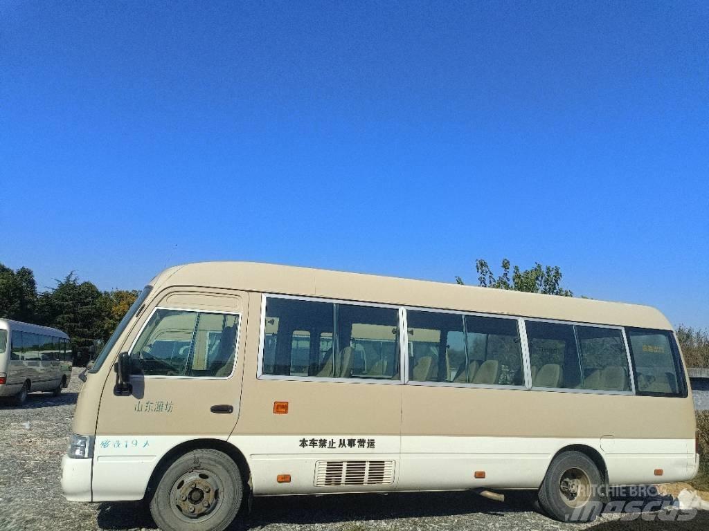 Toyota Coaster Міжміські автобуси