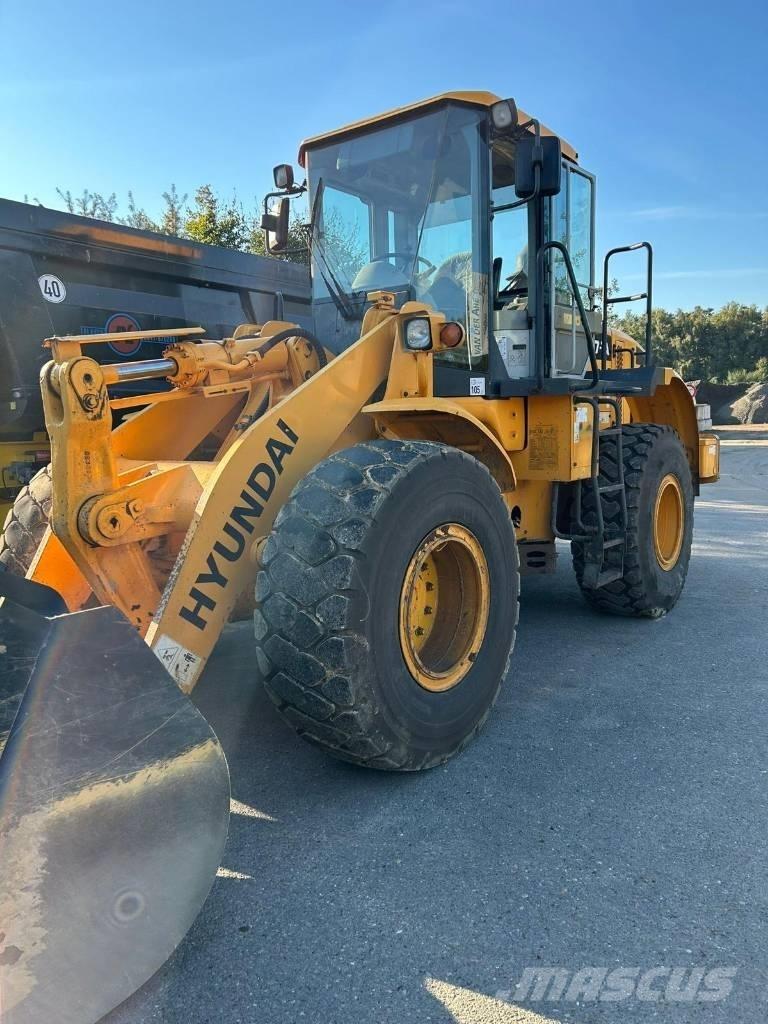 Hyundai HL 757-7 A Фронтальні навантажувачі