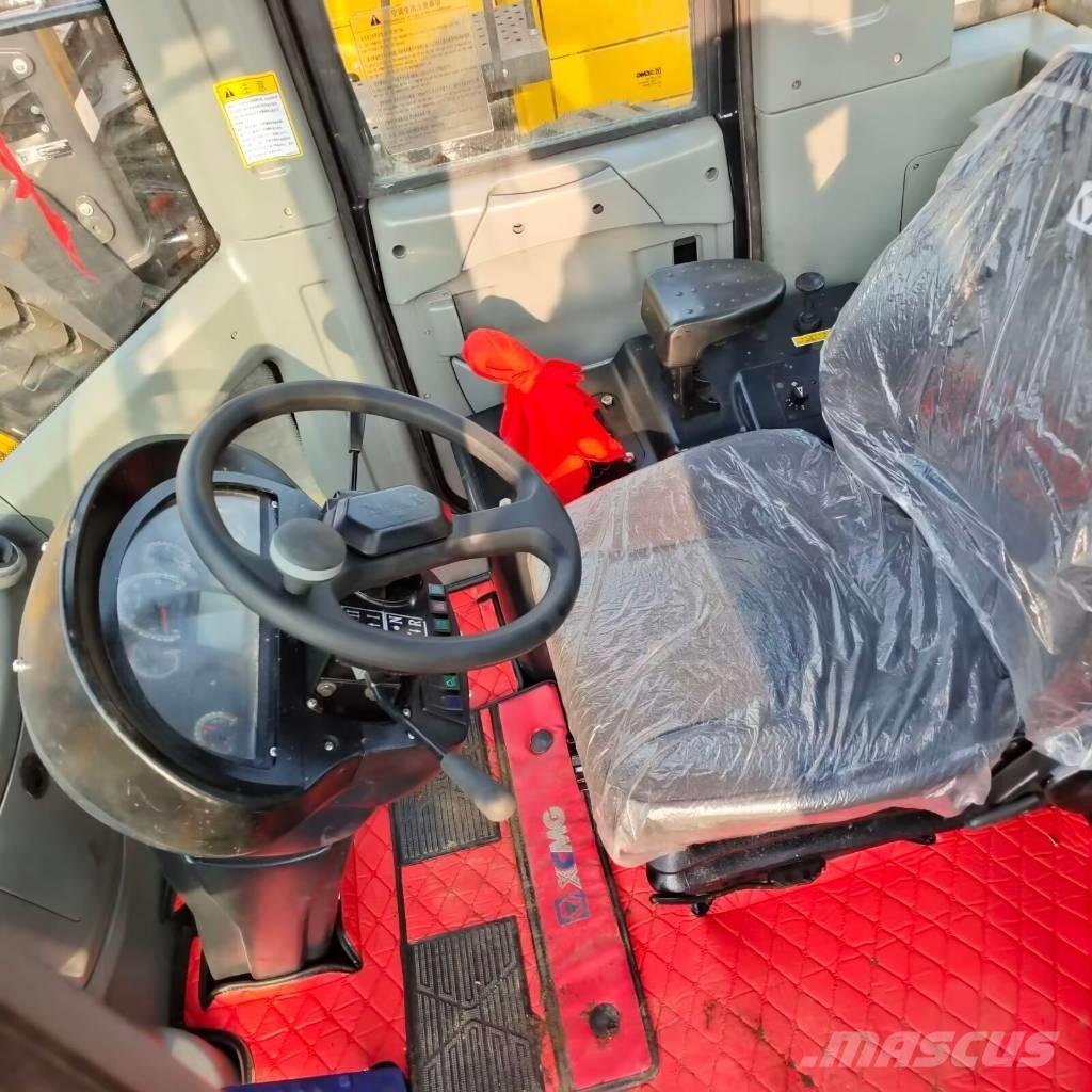 XCMG ZL 50 GN Фронтальні навантажувачі