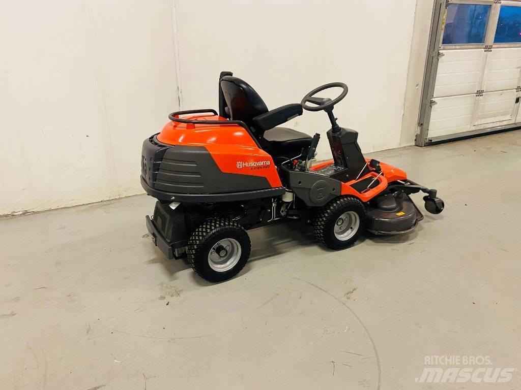 Husqvarna R418Ts AWD Самохідні газонокосарки