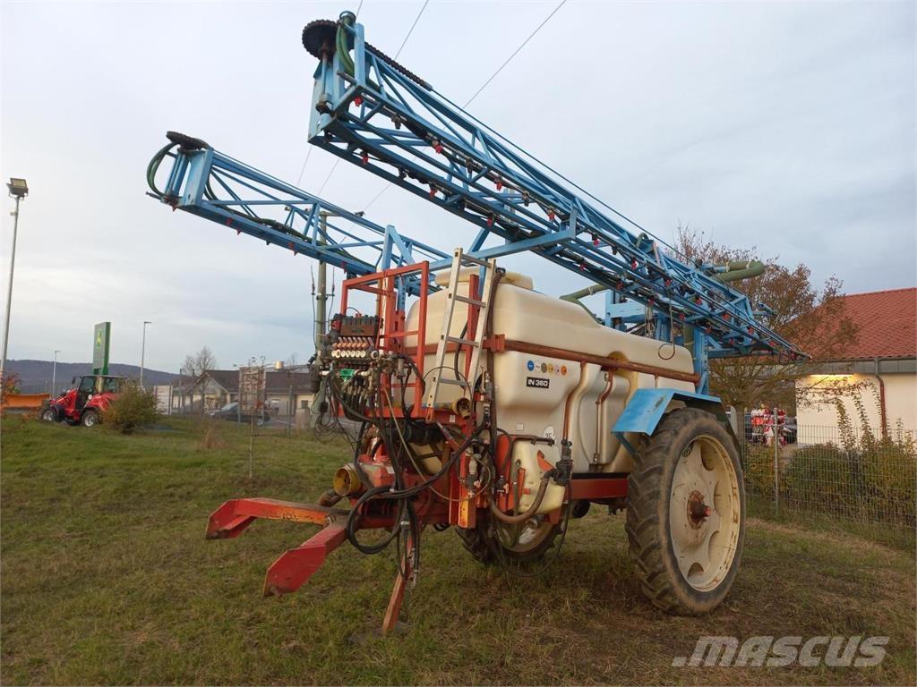 Holder IN 360 Причіпні обприскувачі