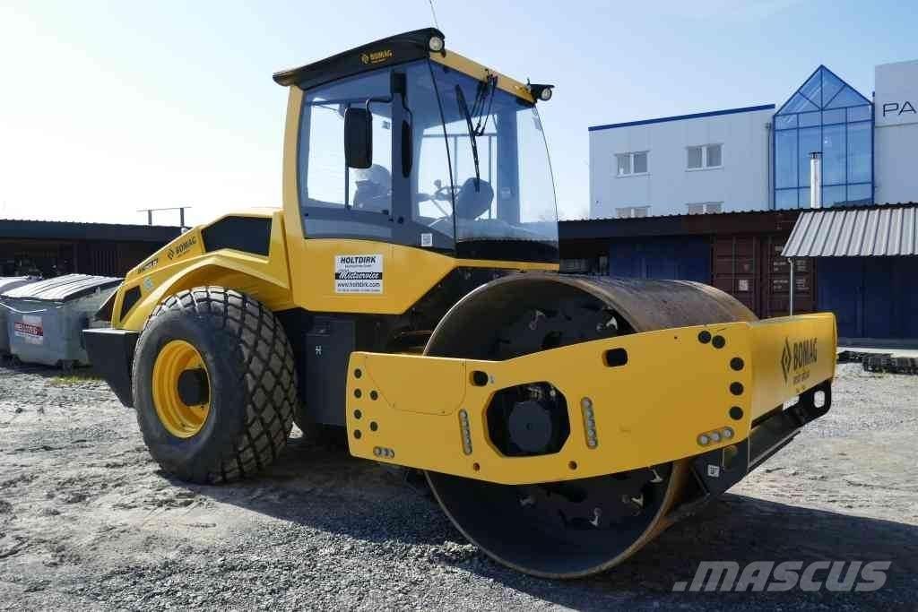 Bomag BW 213 D-5 Ущільнювачі грунту