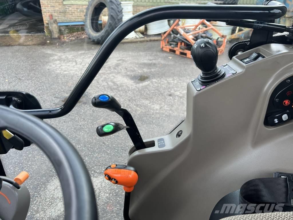 Case IH Quantum 110N Трактори