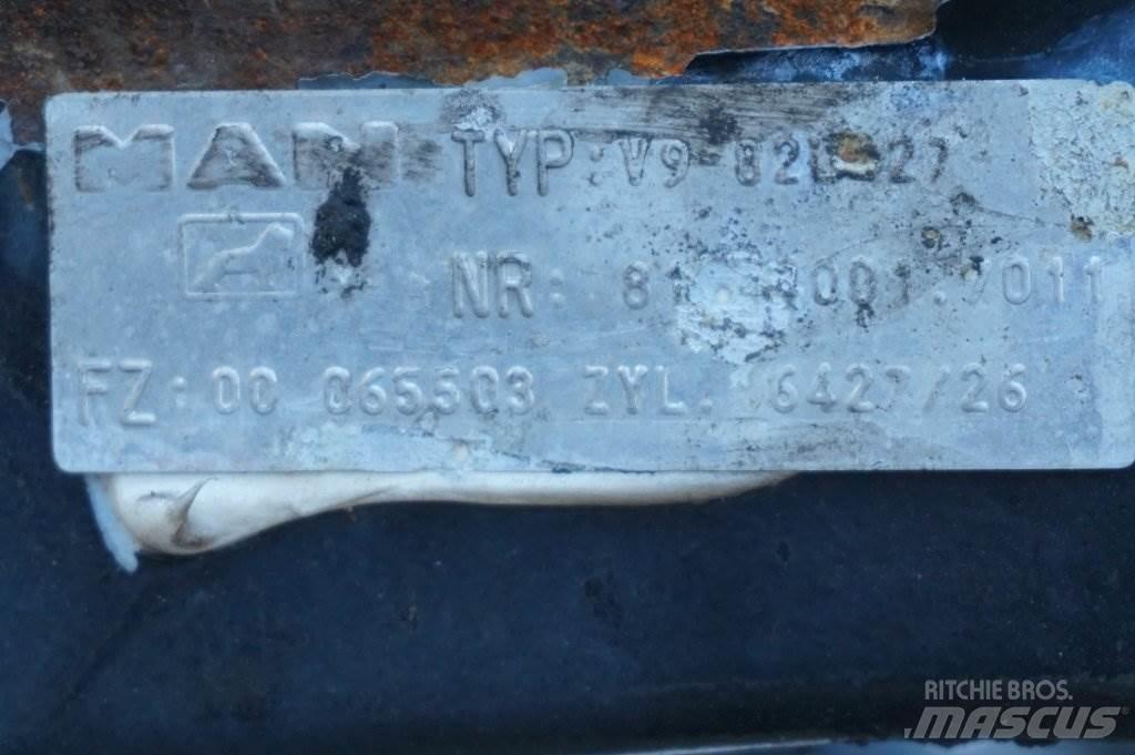 MAN V9-82L-27 Осі
