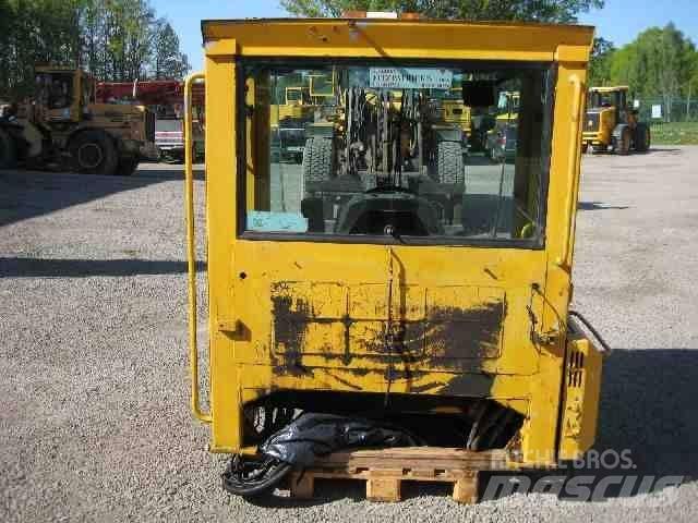 Volvo L 180 C Кабіна
