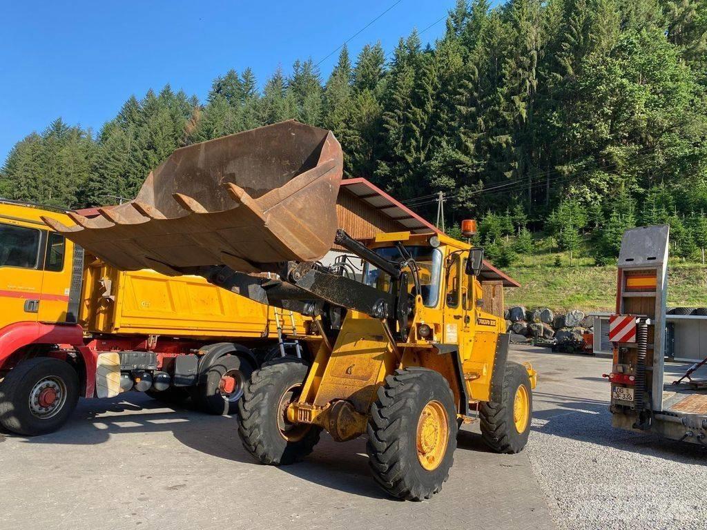 Volvo BM L 70 Фронтальні навантажувачі