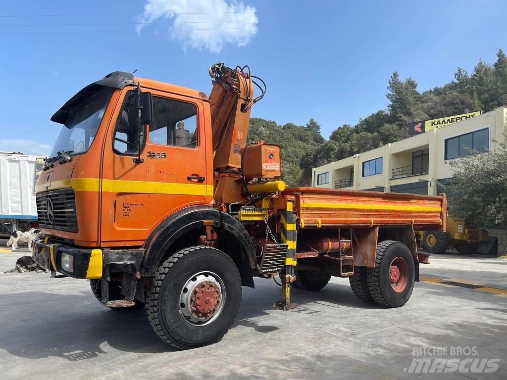 Mercedes-Benz 1626K Автокрани