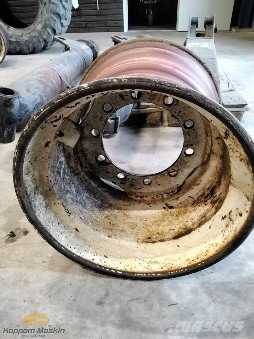 Bruun 7610 20x22,5 Шини