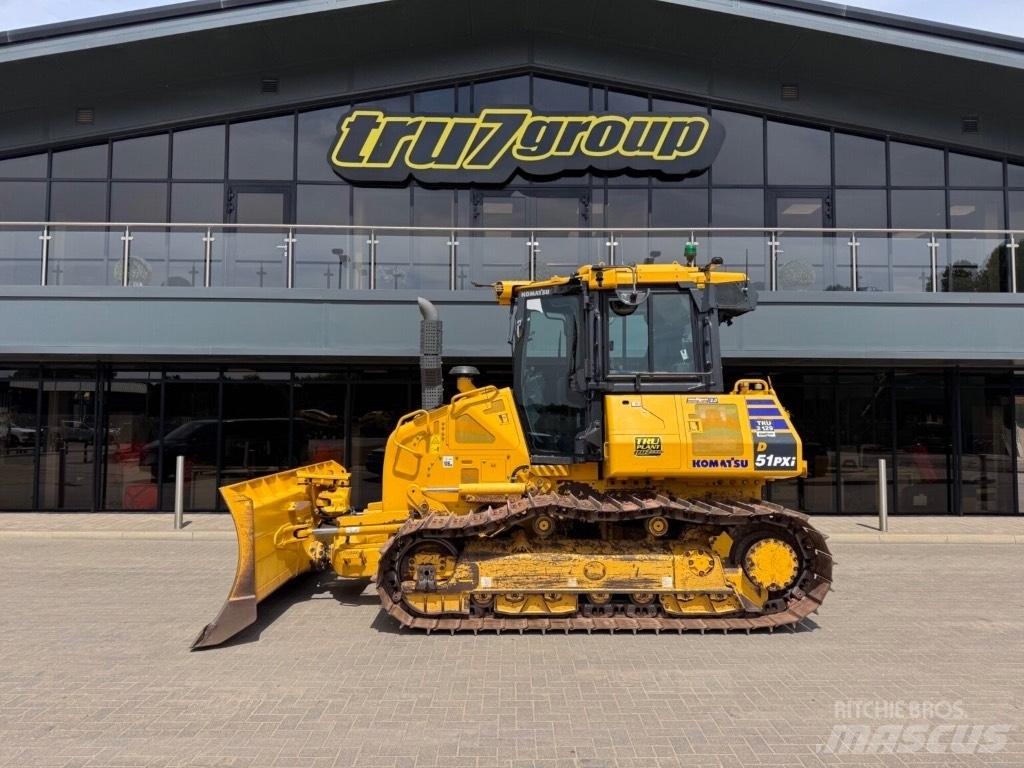 Komatsu D51PXi-24EO Гусеничні бульдозери